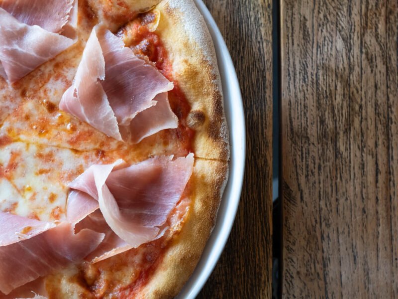 Pizza with speck